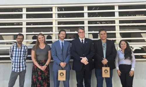 Foto de capa do consulado do México