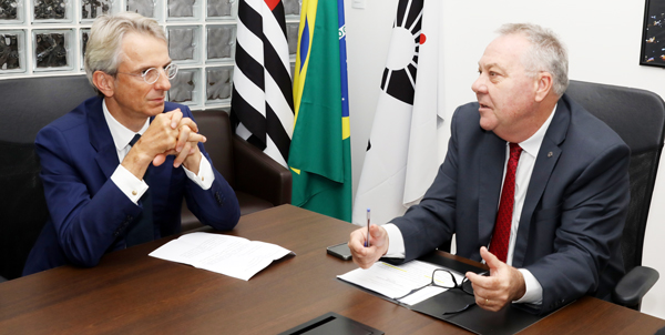 Reitor da Unicamp e embaixador da França