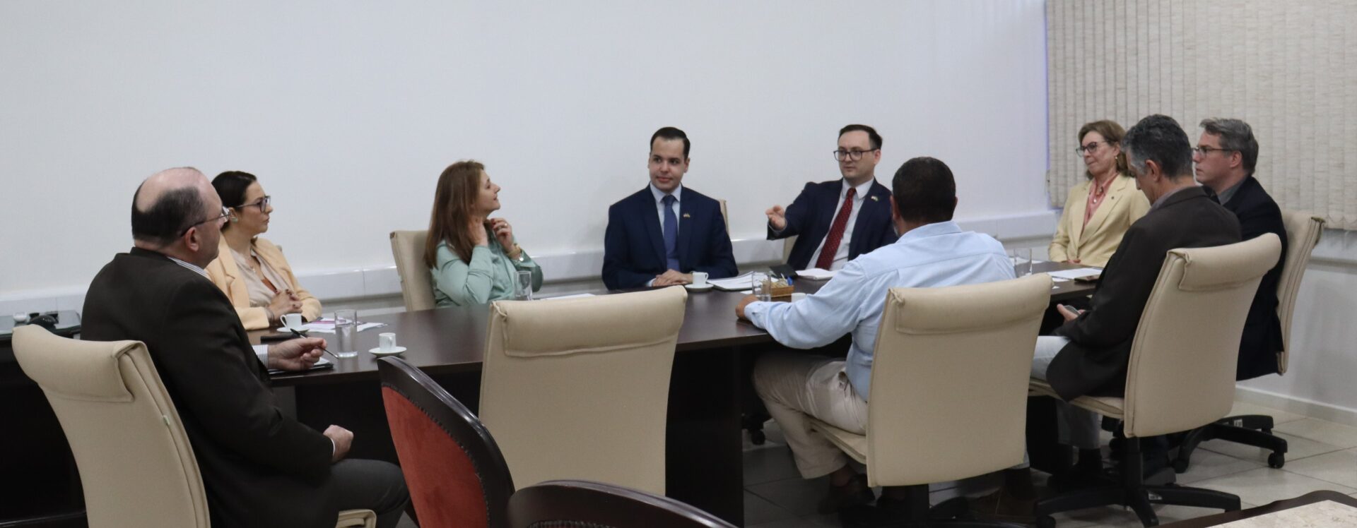 reunião com o consulado dos EUA