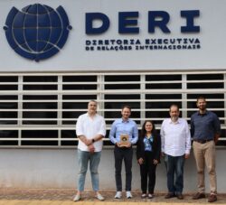 Participantes da reunião ocorrida na DERI-UNICAMP