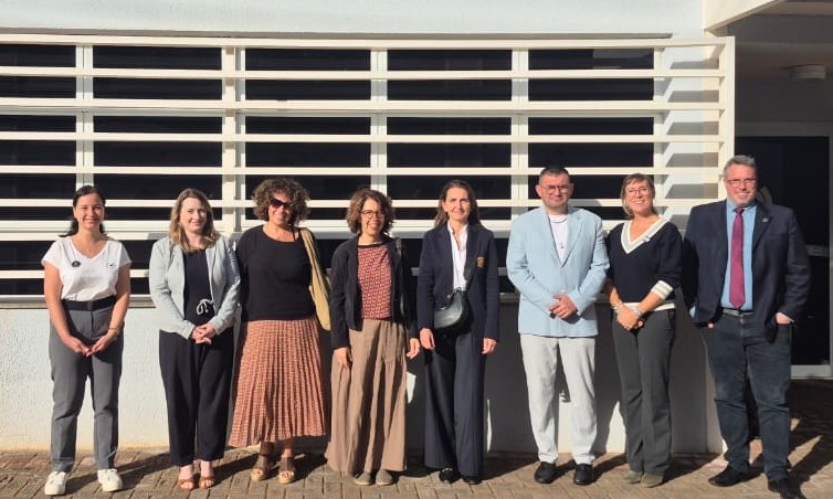 Nantes na frente da DERI